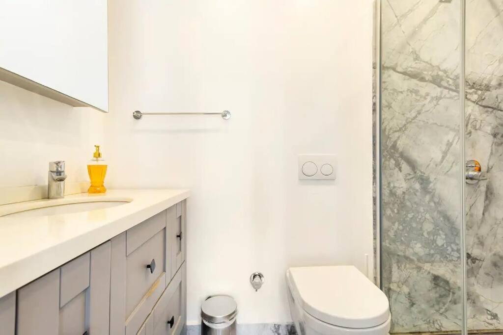 4 Bedroom Spacious In Nisantasi * İstanbul